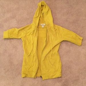 Short sleeve sweatshirt